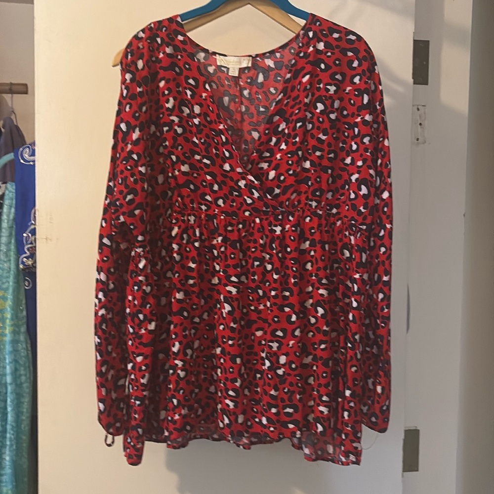 Suzanne Betro Weekend blouse.  Red, white & blue cheetah print! Very feminine.